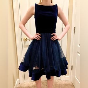 IEENA FOR MAC DUGGAL Navy Cocktail Dress